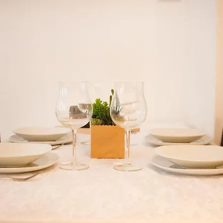 Apartment Lunch Piazza Pontida